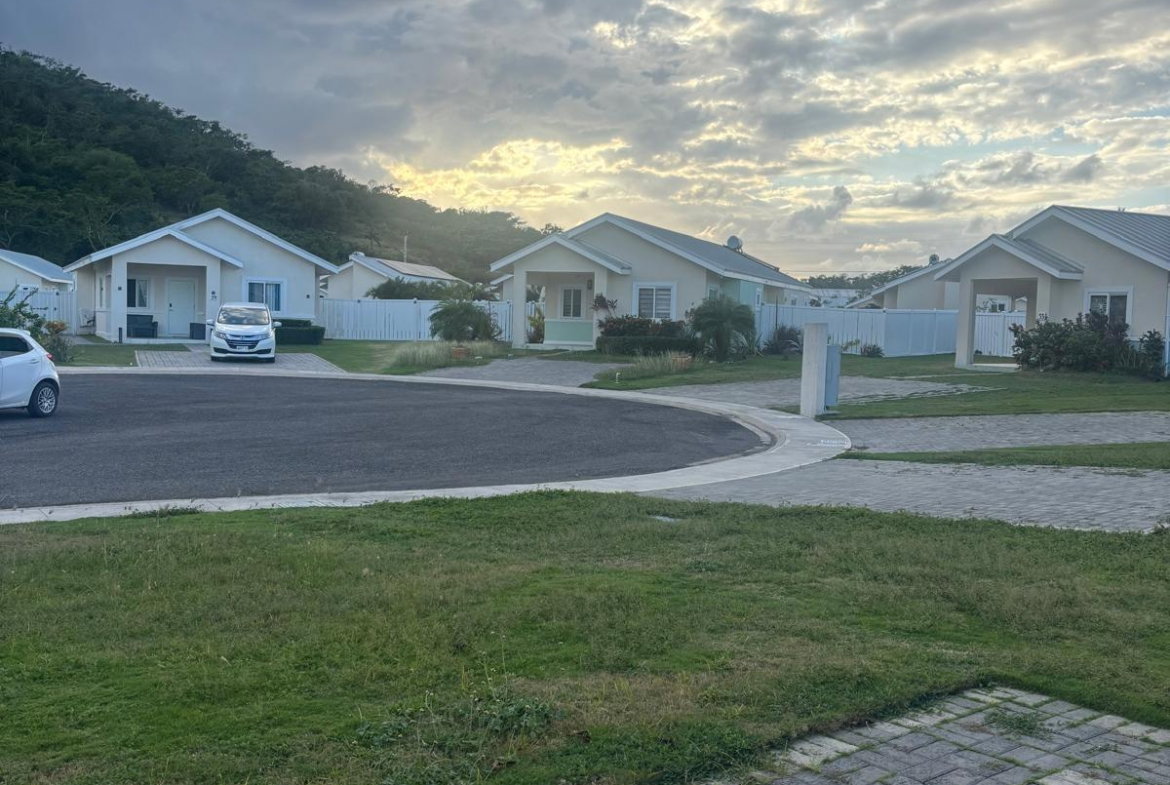 Thirteenth image of 39 Seawind Close in Lucea, Hanover, Jamaica - property is For Rent