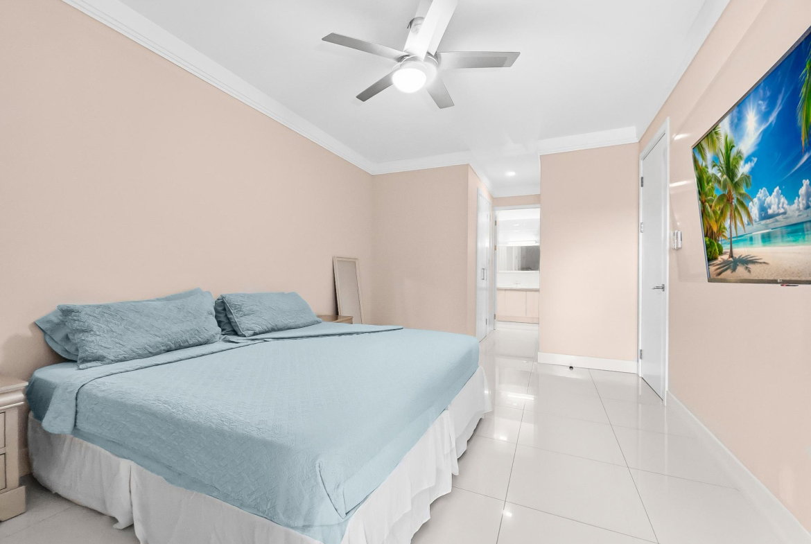 Fourteenth image of 107-20 South in Kingston 10, St. Andrew, Jamaica - property is For Rent