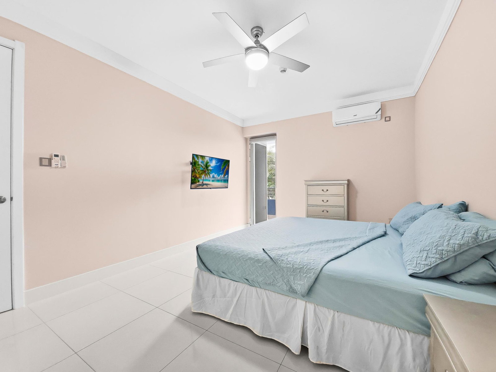 Fifteenth image of 107-20 South in Kingston 10, St. Andrew, Jamaica - property is For Rent