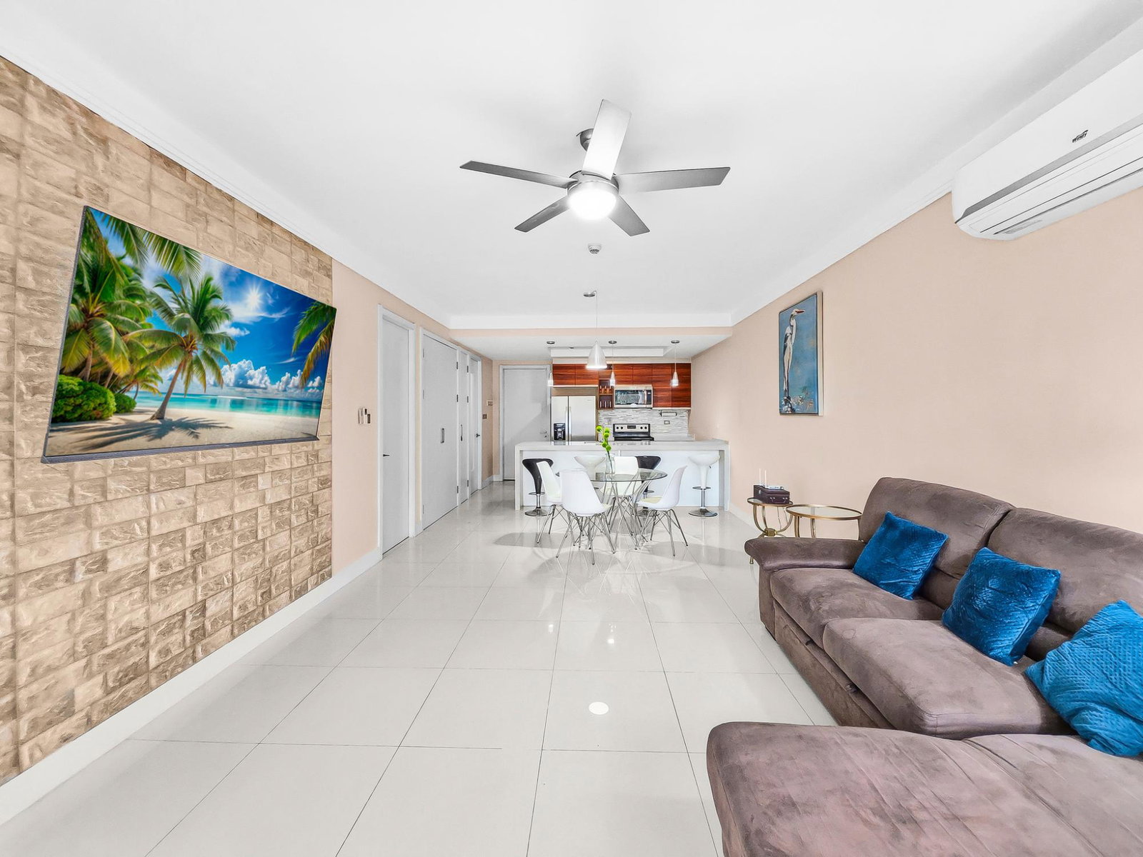 Ninth image of 107-20 South in Kingston 10, St. Andrew, Jamaica - property is For Rent