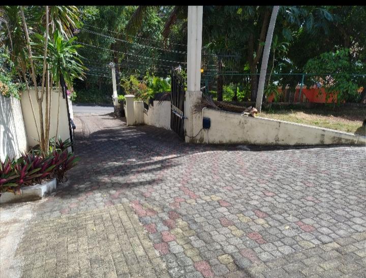 Ninth image of 5-5 Old Stony Hill Road in Kingston 9, St. Andrew, Jamaica - property is For Rent