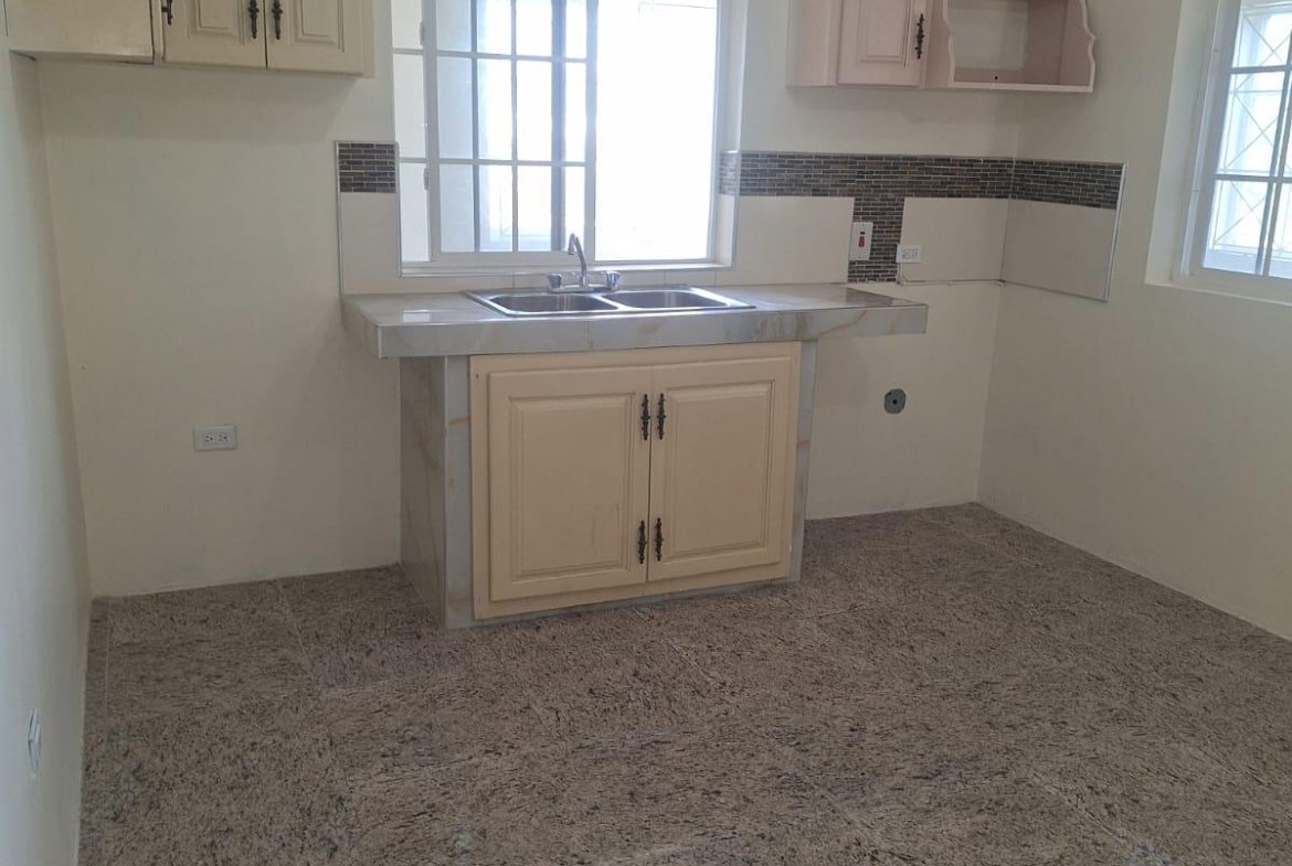 Fifth image of 3-825 Portmore Pines in Portmore Pines, St. Catherine, Jamaica - property is For Rent