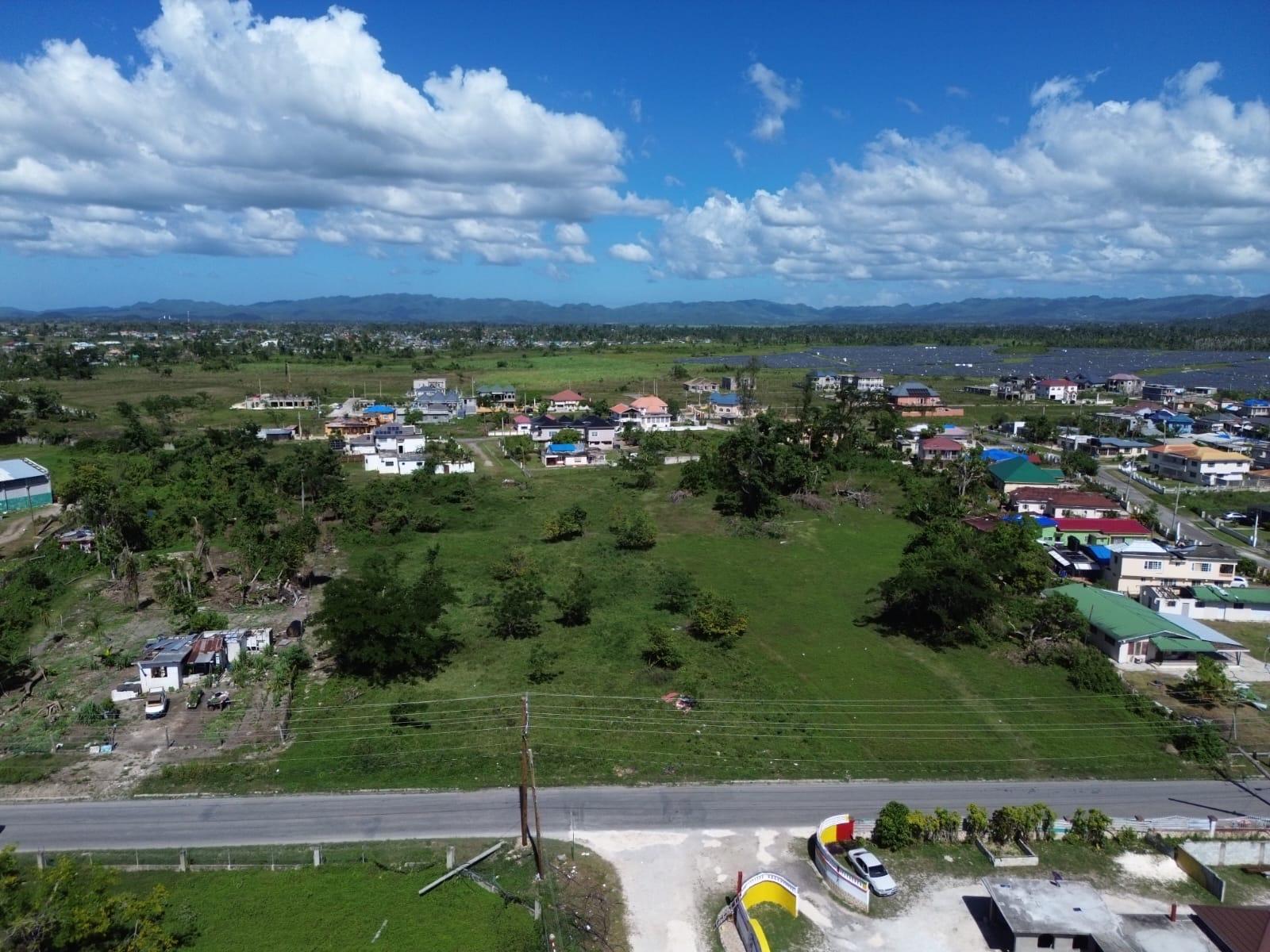 Fifth image of Savanna-la-mar in Savanna-La-Mar, Westmoreland, Jamaica - property is For Sale