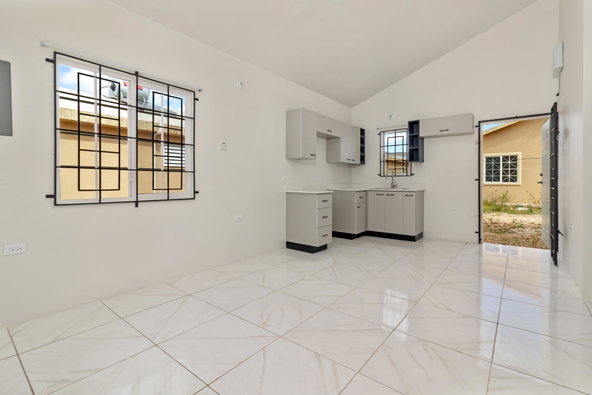 Fifth image of 513 Phoenix Park Village 2 ph in Phoenix Park, St. Catherine, Jamaica - property is For Rent