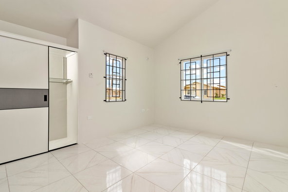 Tenth image of 513 Phoenix Park Village 2 ph in Phoenix Park, St. Catherine, Jamaica - property is For Rent
