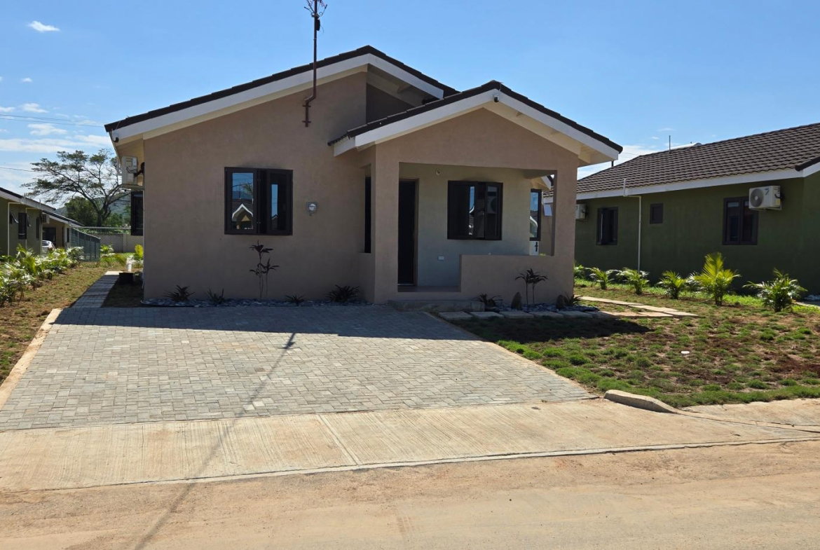 Twenty-First image of 463 Oak Estate Phase 1 in Bernard Lodge, St. Catherine, Jamaica - property is For Rent