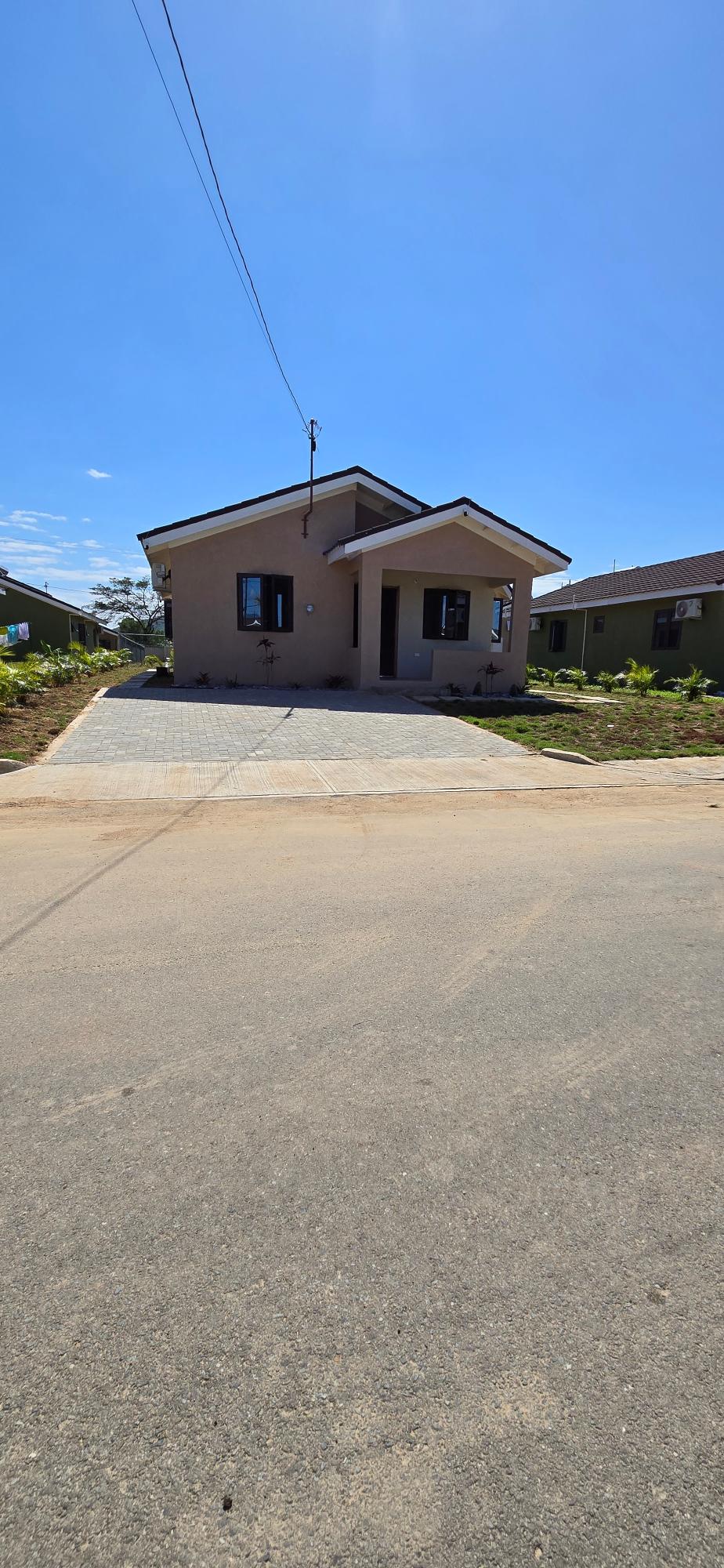 Twenty-Fourth image of 463 Oak Estate Phase 1 in Bernard Lodge, St. Catherine, Jamaica - property is For Rent