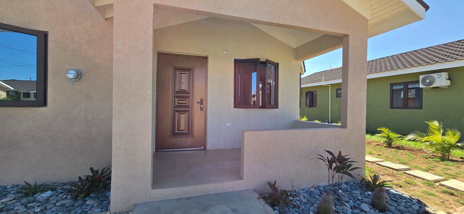 Ninth image of 463 Oak Estate Phase 1 in Bernard Lodge, St. Catherine, Jamaica - property is For Rent