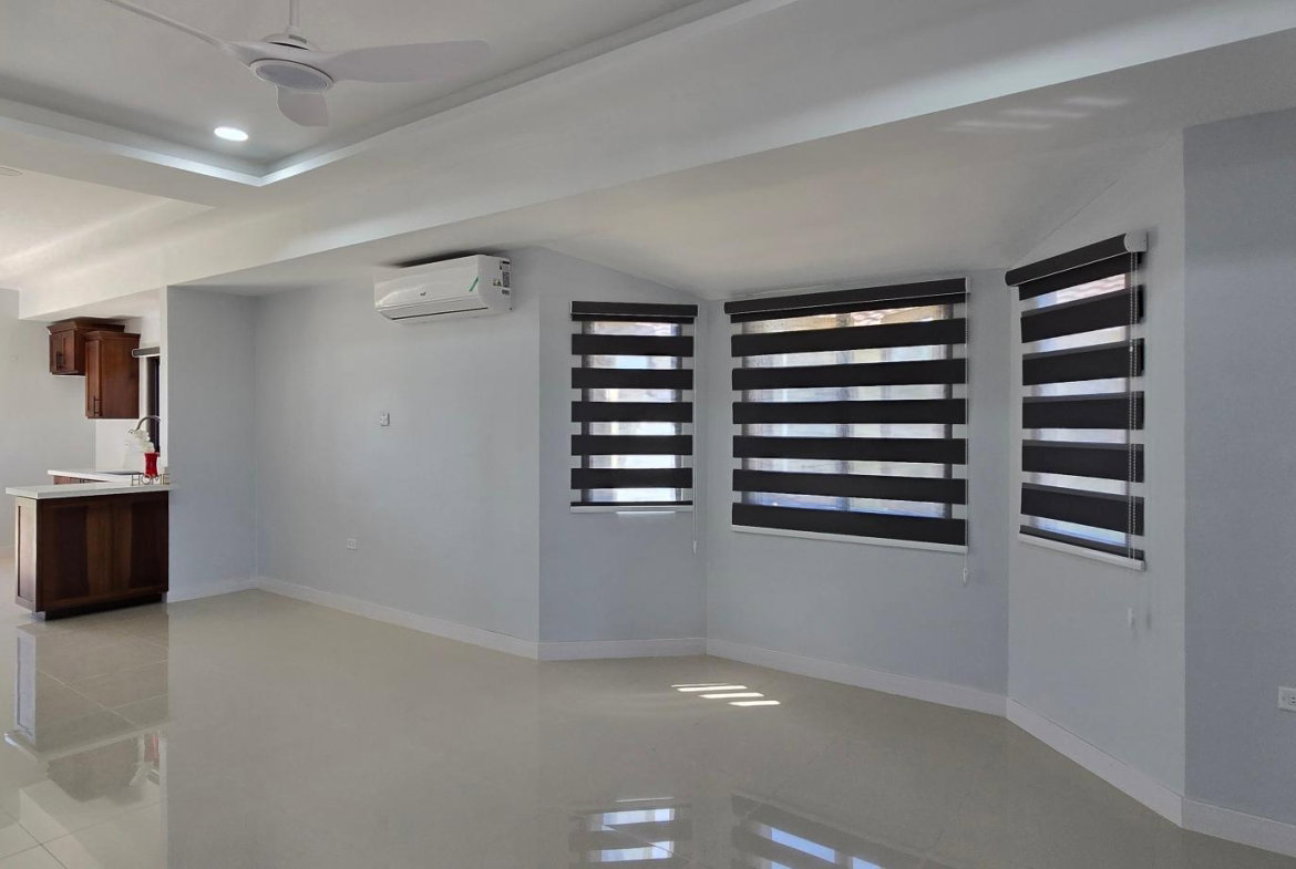 Tenth image of 463 Oak Estate Phase 1 in Bernard Lodge, St. Catherine, Jamaica - property is For Rent