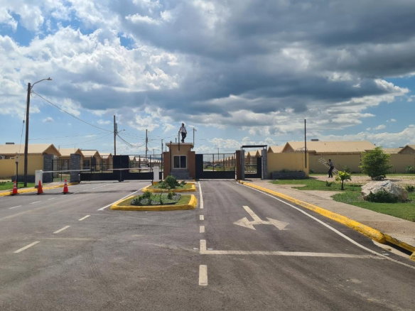 First image of 1793-3 Birch Place in Greater Portmore, St. Catherine, Jamaica - property is For Rent