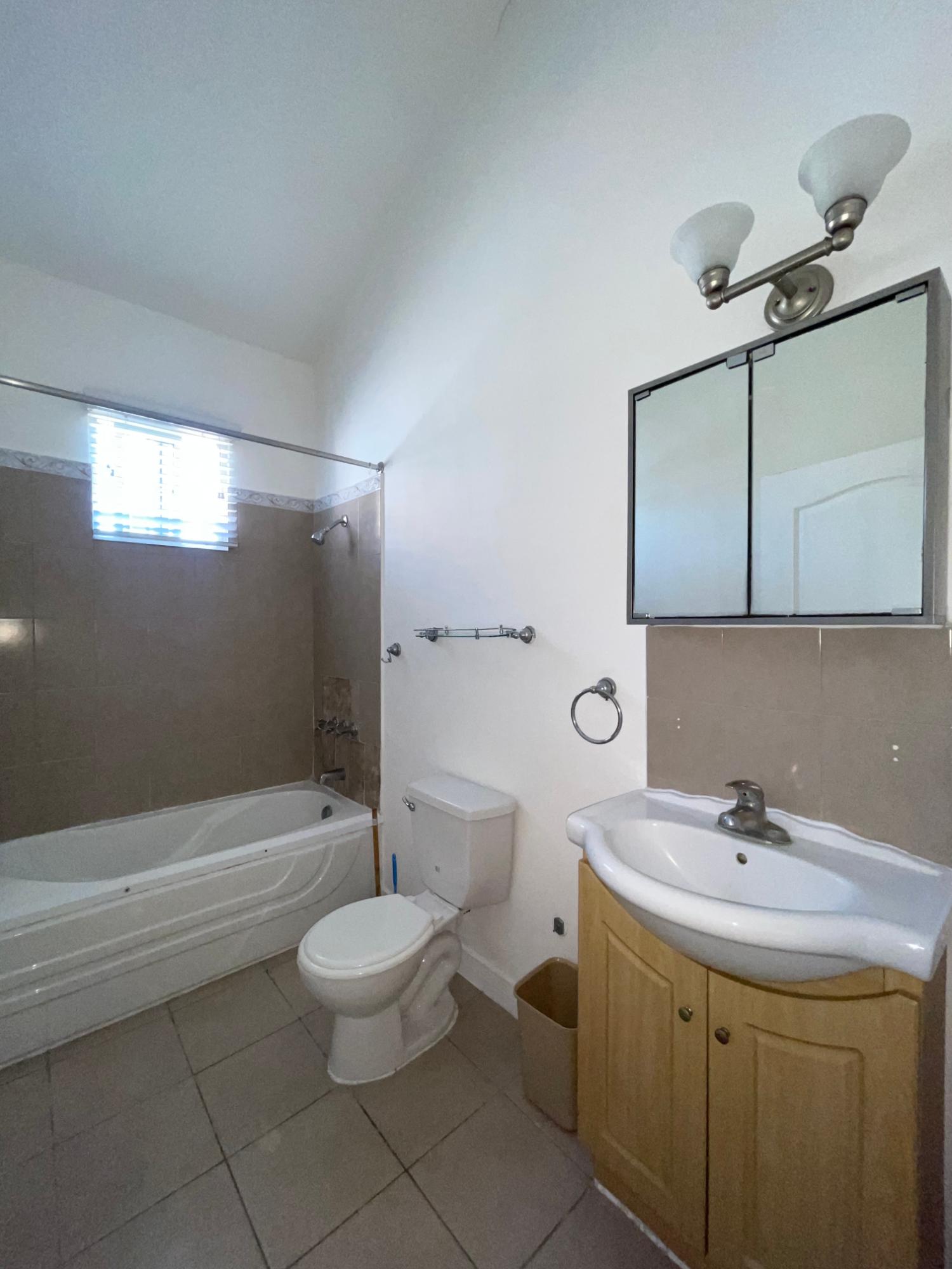 Eleventh image of 35 Hampstead Way in Caribbean Estates, St. Catherine, Jamaica - property is For Rent