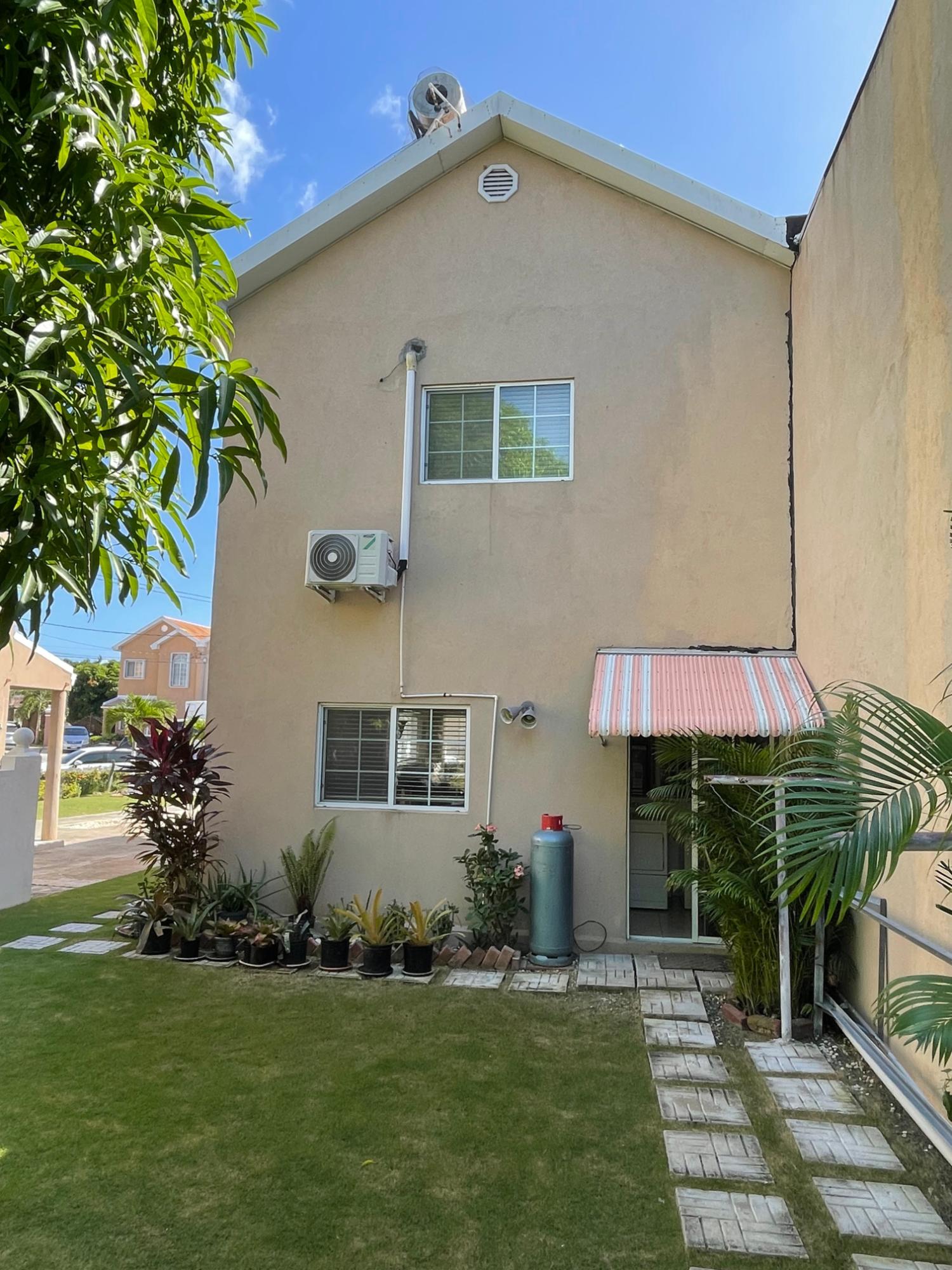 Twenty-Fourth image of 35 Hampstead Way in Caribbean Estates, St. Catherine, Jamaica - property is For Rent