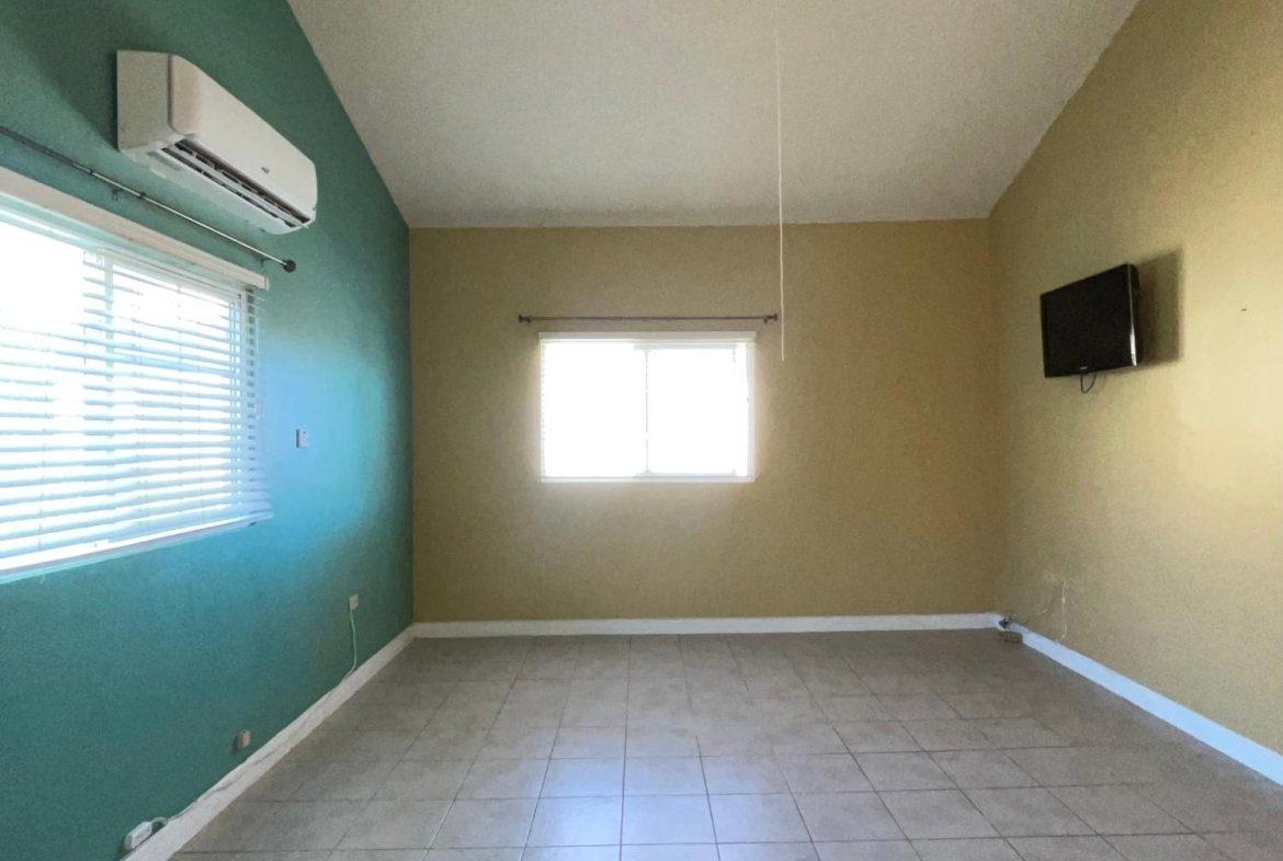 Seventh image of 35 Hampstead Way in Caribbean Estates, St. Catherine, Jamaica - property is For Rent