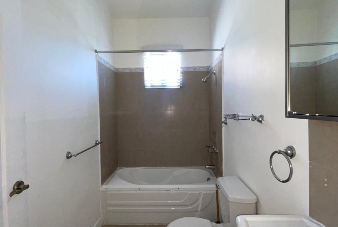 Tenth image of 35 Hampstead Way in Caribbean Estates, St. Catherine, Jamaica - property is For Rent