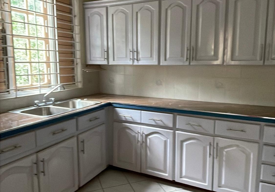 Eleventh image of Montcalm Avenue in Kingston 19, St. Andrew, Jamaica - property is For Rent