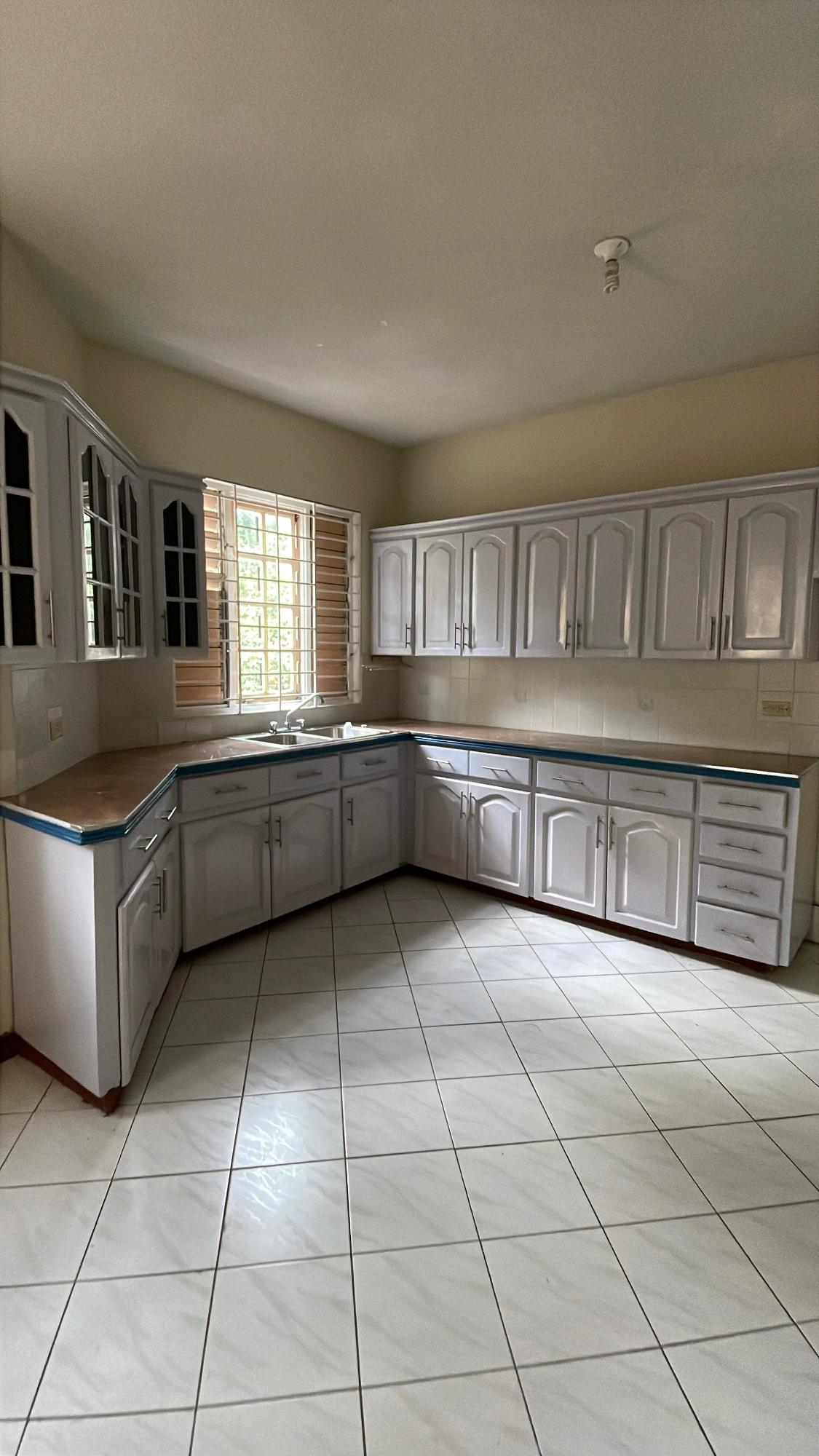 Thirteenth image of Montcalm Avenue in Kingston 19, St. Andrew, Jamaica - property is For Rent