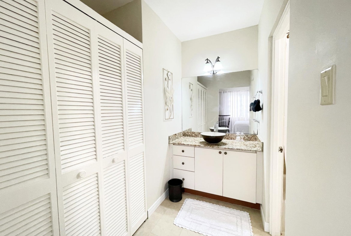 Seventh image of 207-5 Great House Boulevard in Kingston 6, St. Andrew, Jamaica - property is For Rent
