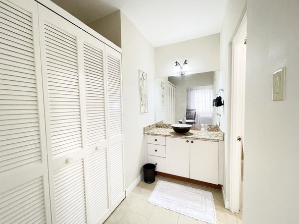 Seventh image of 207-5 Great House Boulevard in Kingston 6, St. Andrew, Jamaica - property is For Rent