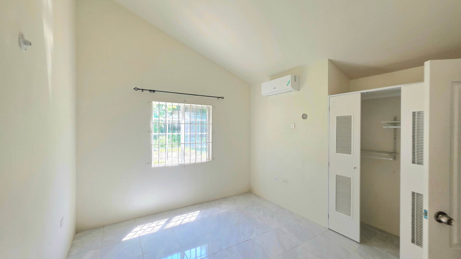 Thirteenth image of 326 Camelot Village, St. Ann in Discovery Bay, St. Ann, Jamaica - property is For Rent