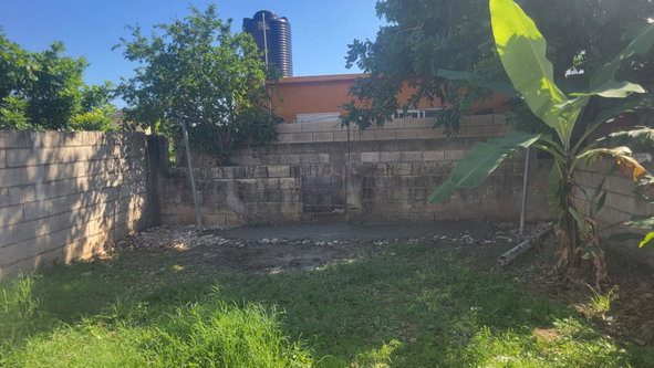 Thirteenth image of 220 Sandown Park, 3 North in Greater Portmore, St. Catherine, Jamaica - property is For Rent