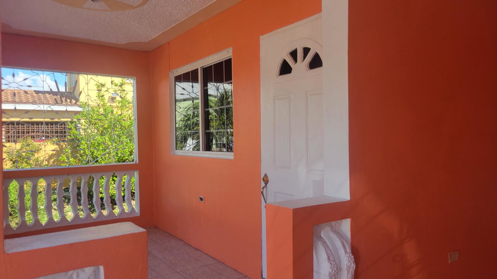 Third image of 220 Sandown Park, 3 North in Greater Portmore, St. Catherine, Jamaica - property is For Rent