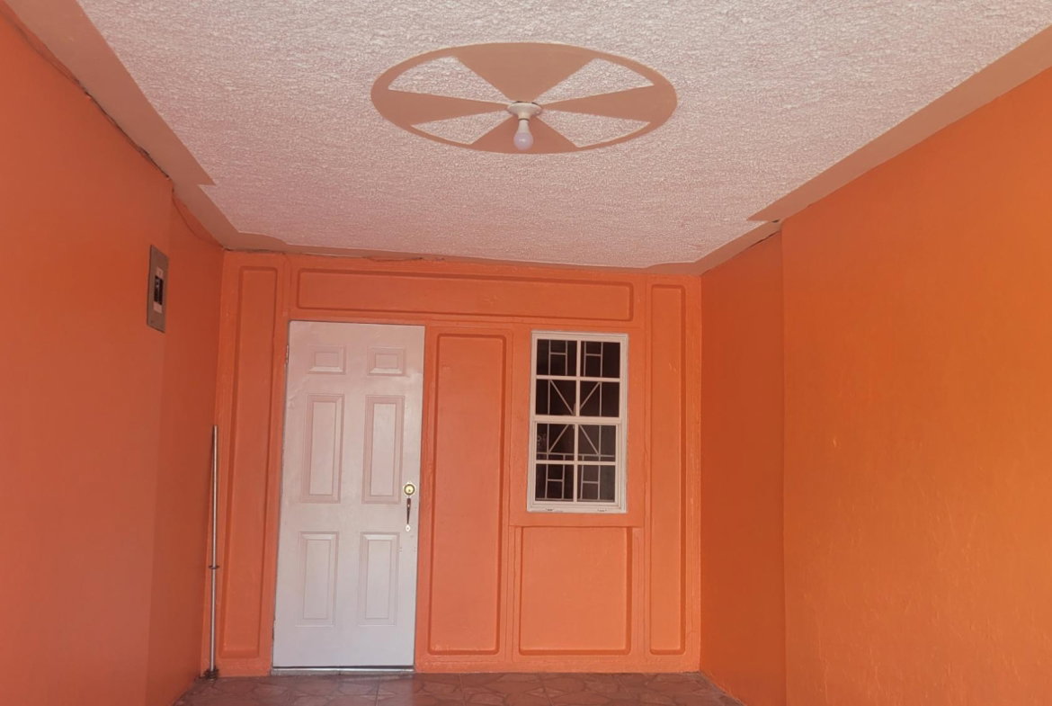 Fourth image of 220 Sandown Park, 3 North in Greater Portmore, St. Catherine, Jamaica - property is For Rent