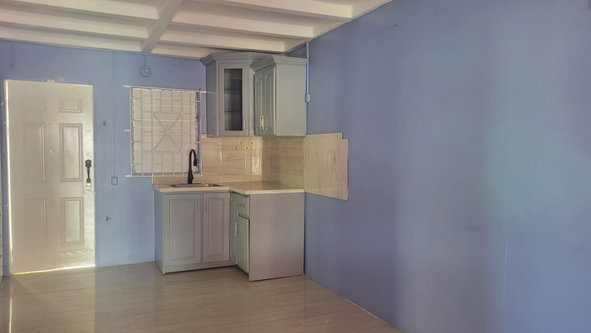 Fifth image of 220 Sandown Park, 3 North in Greater Portmore, St. Catherine, Jamaica - property is For Rent