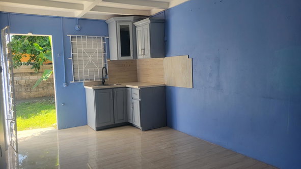 Sixth image of 220 Sandown Park, 3 North in Greater Portmore, St. Catherine, Jamaica - property is For Rent