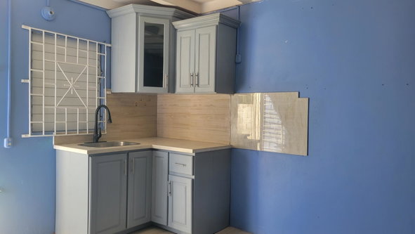Eighth image of 220 Sandown Park, 3 North in Greater Portmore, St. Catherine, Jamaica - property is For Rent