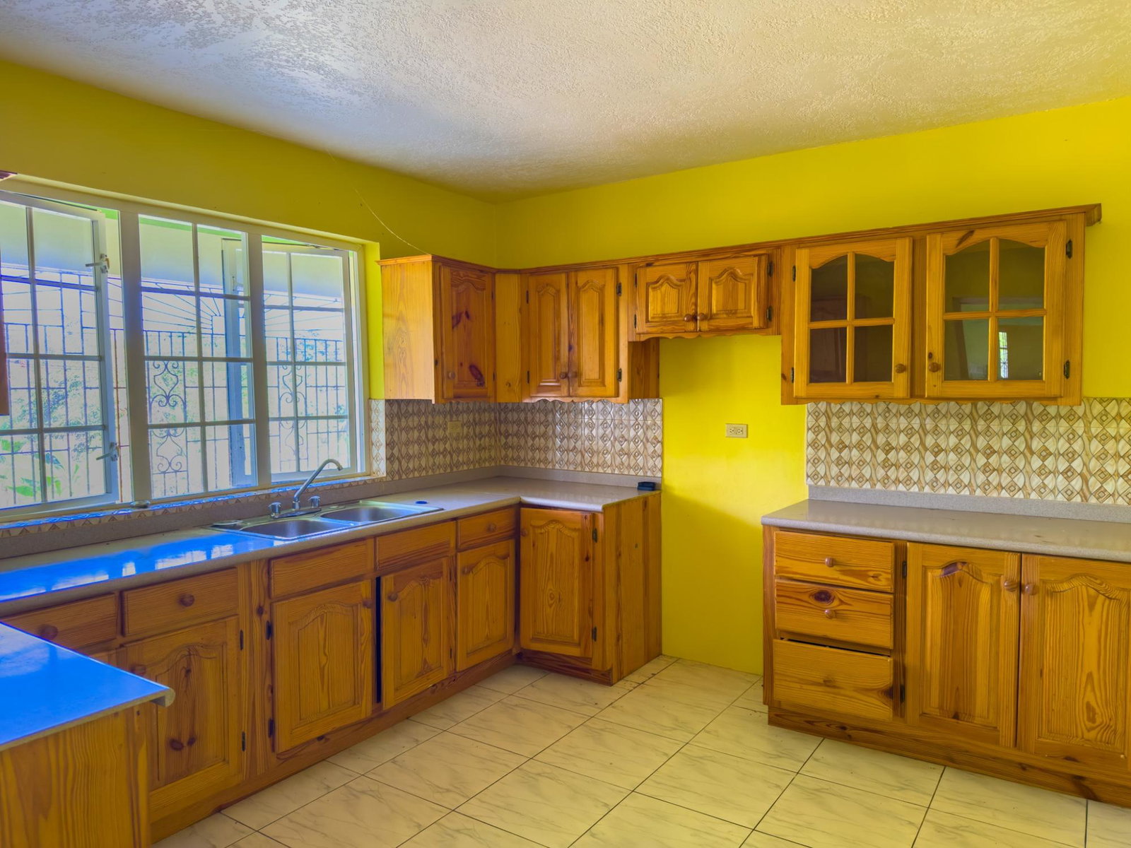 Fifth image of Huddersfield, St. Mary in Huddersfield Heights, St. Mary, Jamaica - property is For Rent