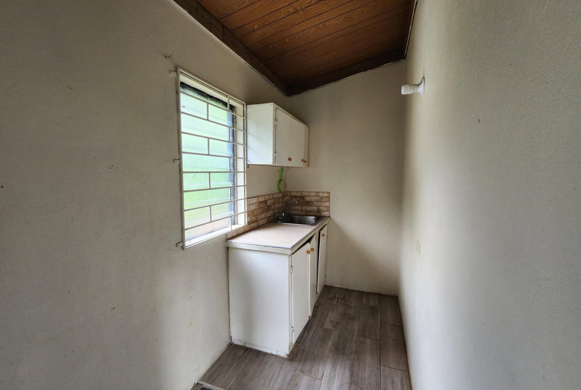 Fifth image of 2- Guava Ridge Main Road in Mavis Bank P.O., St. Andrew, Jamaica - property is For Rent