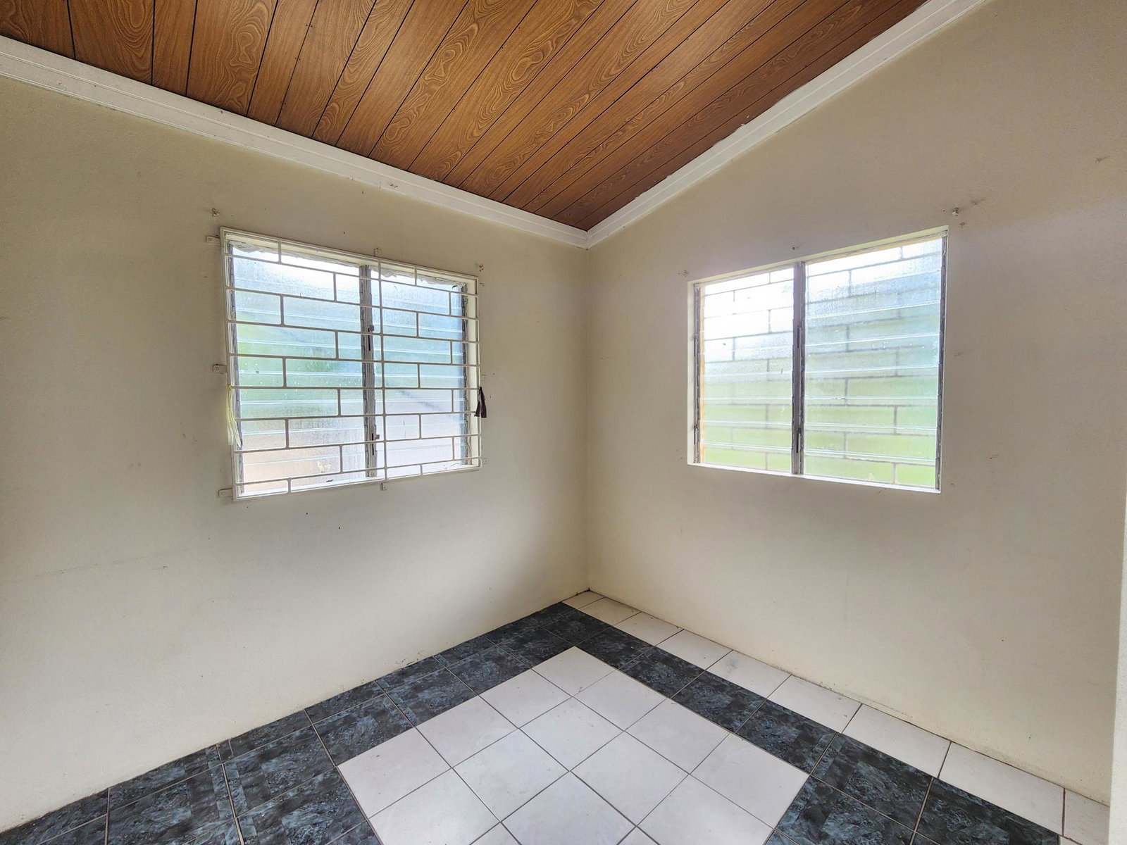 2-Bedroom-House-for-Rent-in-Mavis-Bank-St.-Andrew-Jamaica Sixth image of 2- Guava Ridge Main Road in Mavis Bank P.O., St. Andrew, Jamaica - property is For Rent