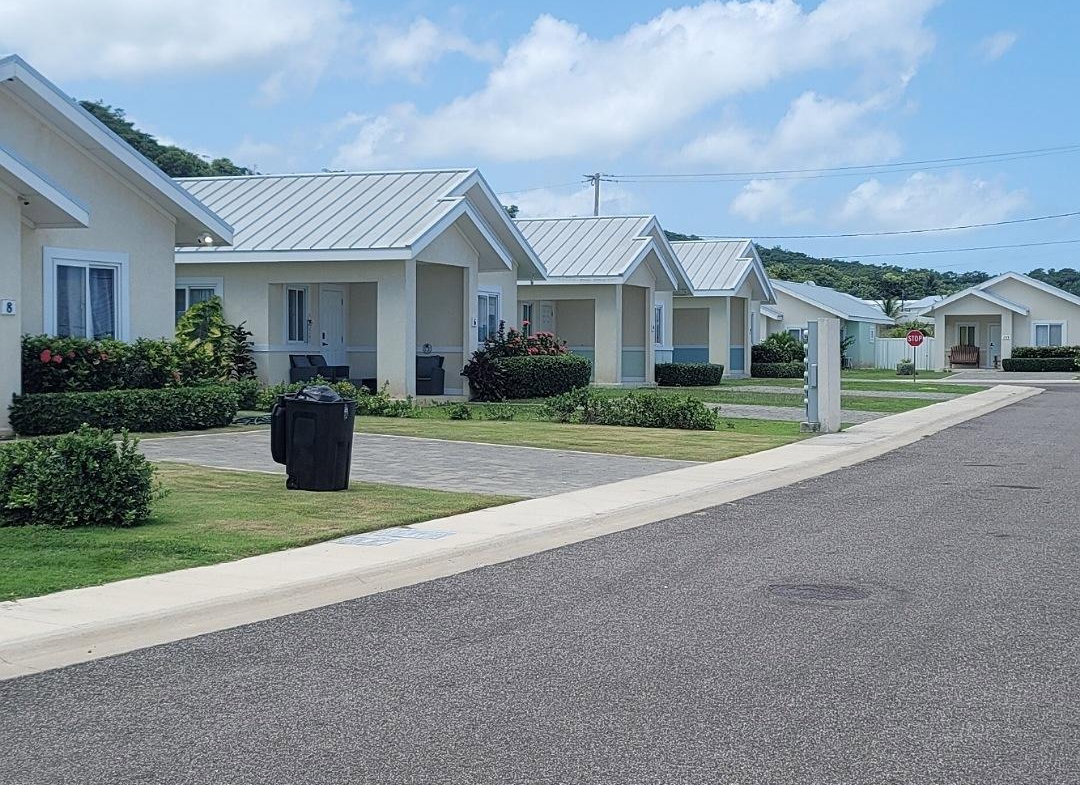 Second image of 10-124 Seawind Oceanpointe in Point, Hanover, Jamaica - property is For Rent