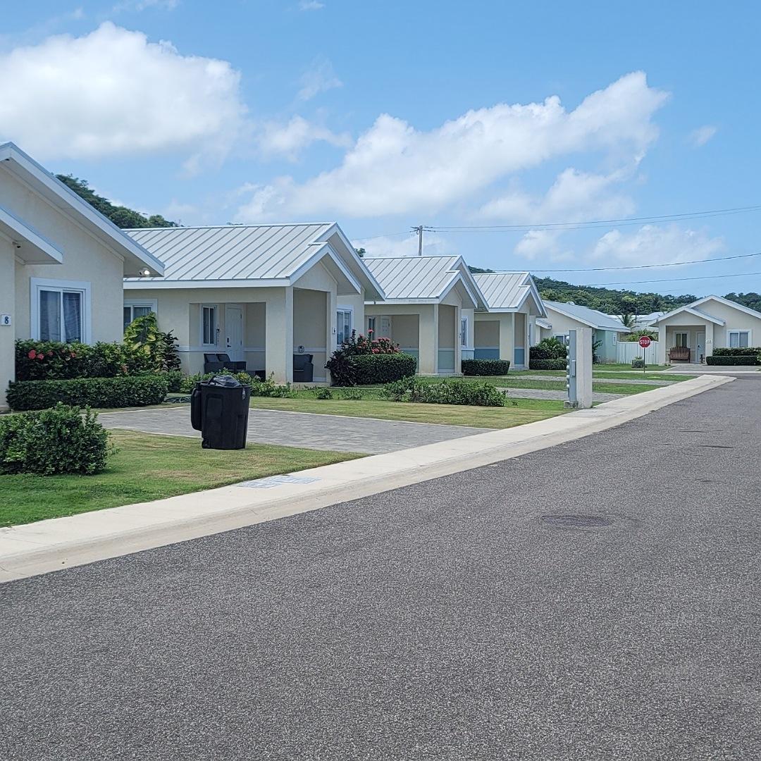 Second image of 10-124 Seawind Oceanpointe in Point, Hanover, Jamaica - property is For Rent