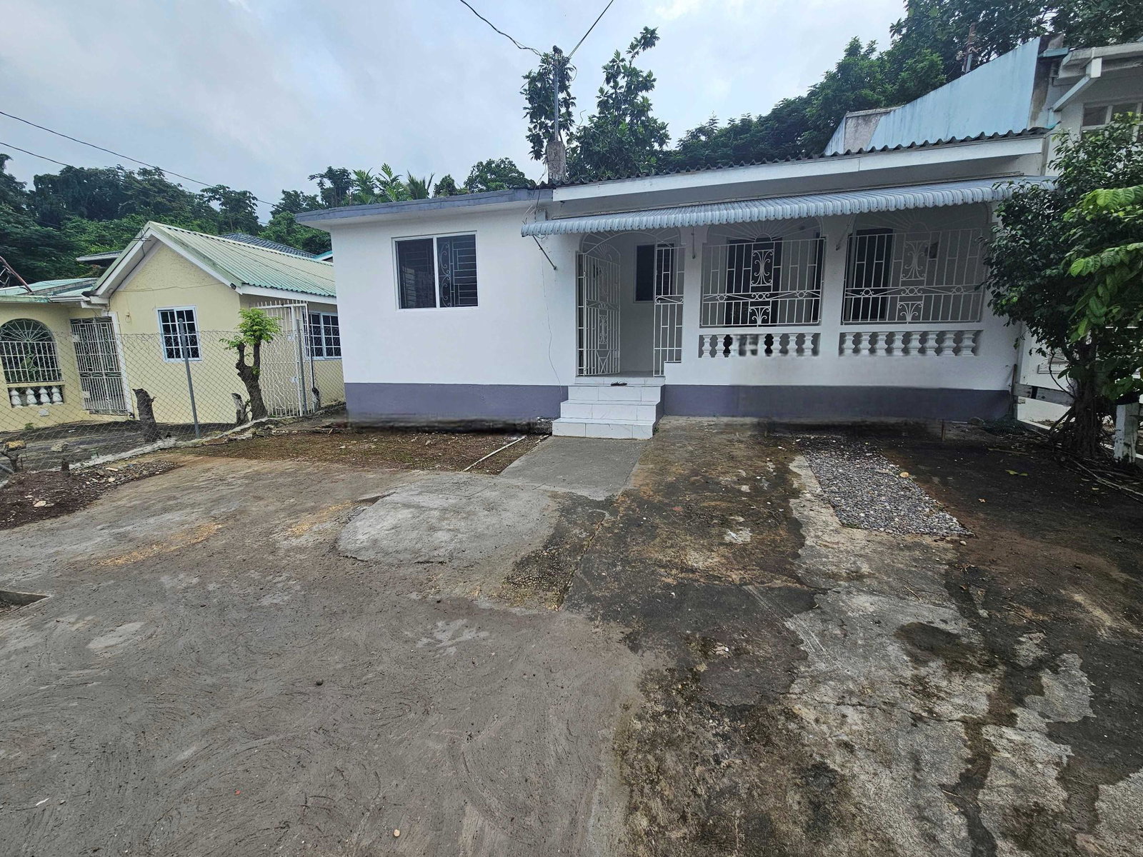 2-Bedroom-House-for-Rent-in-Ocho-Rios-St.-Ann-–-28-Mansfield-Cottage Fourteenth image of 28 Mansfield Cottage in Ocho Rios, St. Ann, Jamaica - property is For Rent