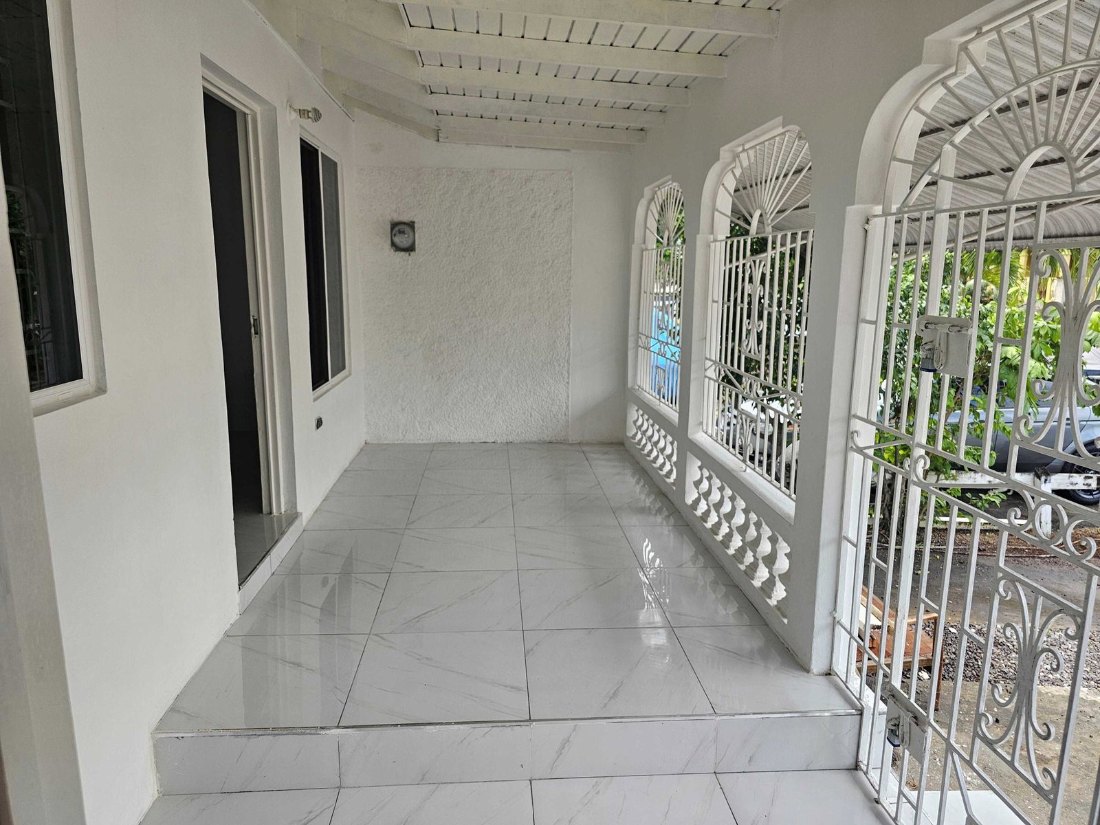 2-Bedroom-House-for-Rent-in-Ocho-Rios-St.-Ann-–-28-Mansfield-Cottage Third image of 28 Mansfield Cottage in Ocho Rios, St. Ann, Jamaica - property is For Rent