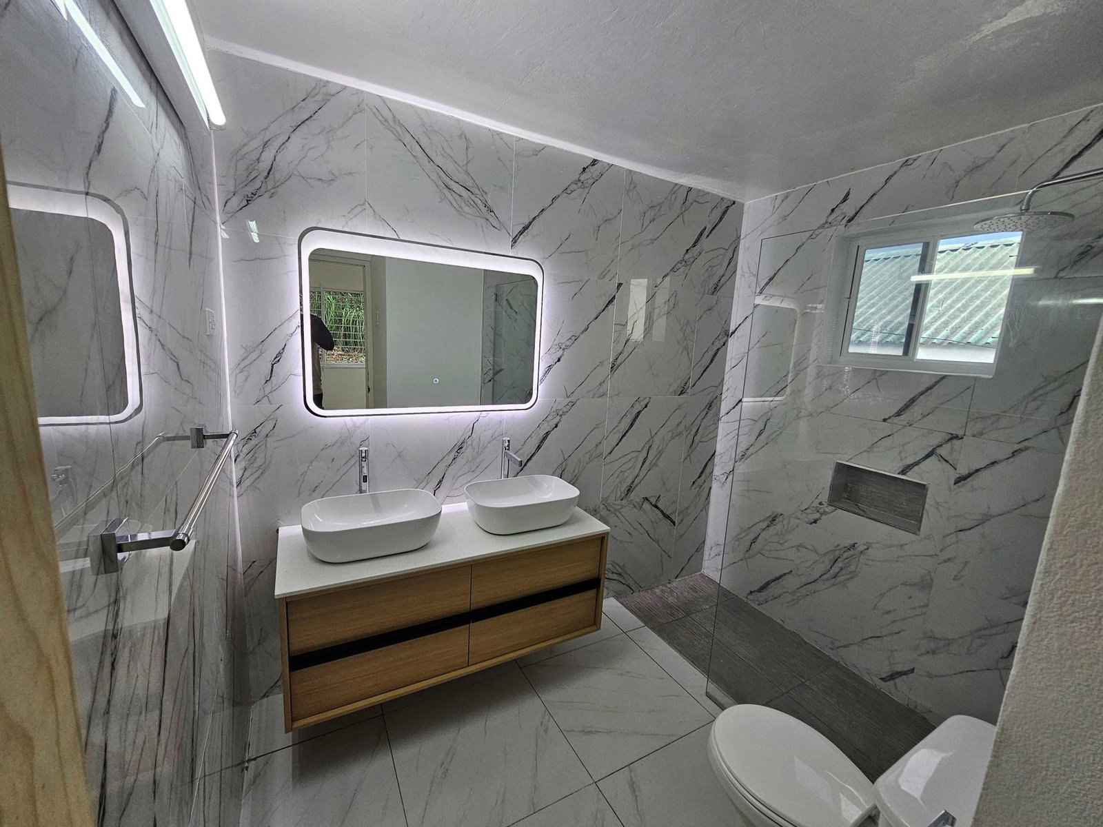 2-Bedroom-House-for-Rent-in-Ocho-Rios-St.-Ann-–-28-Mansfield-Cottage Eighth image of 28 Mansfield Cottage in Ocho Rios, St. Ann, Jamaica - property is For Rent