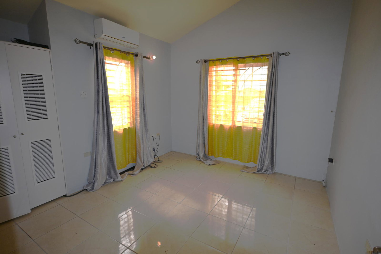 Fifth image of 1512- Phoenix Park Boulevard in Phoenix Park, St. Catherine, Jamaica - property is For Rent