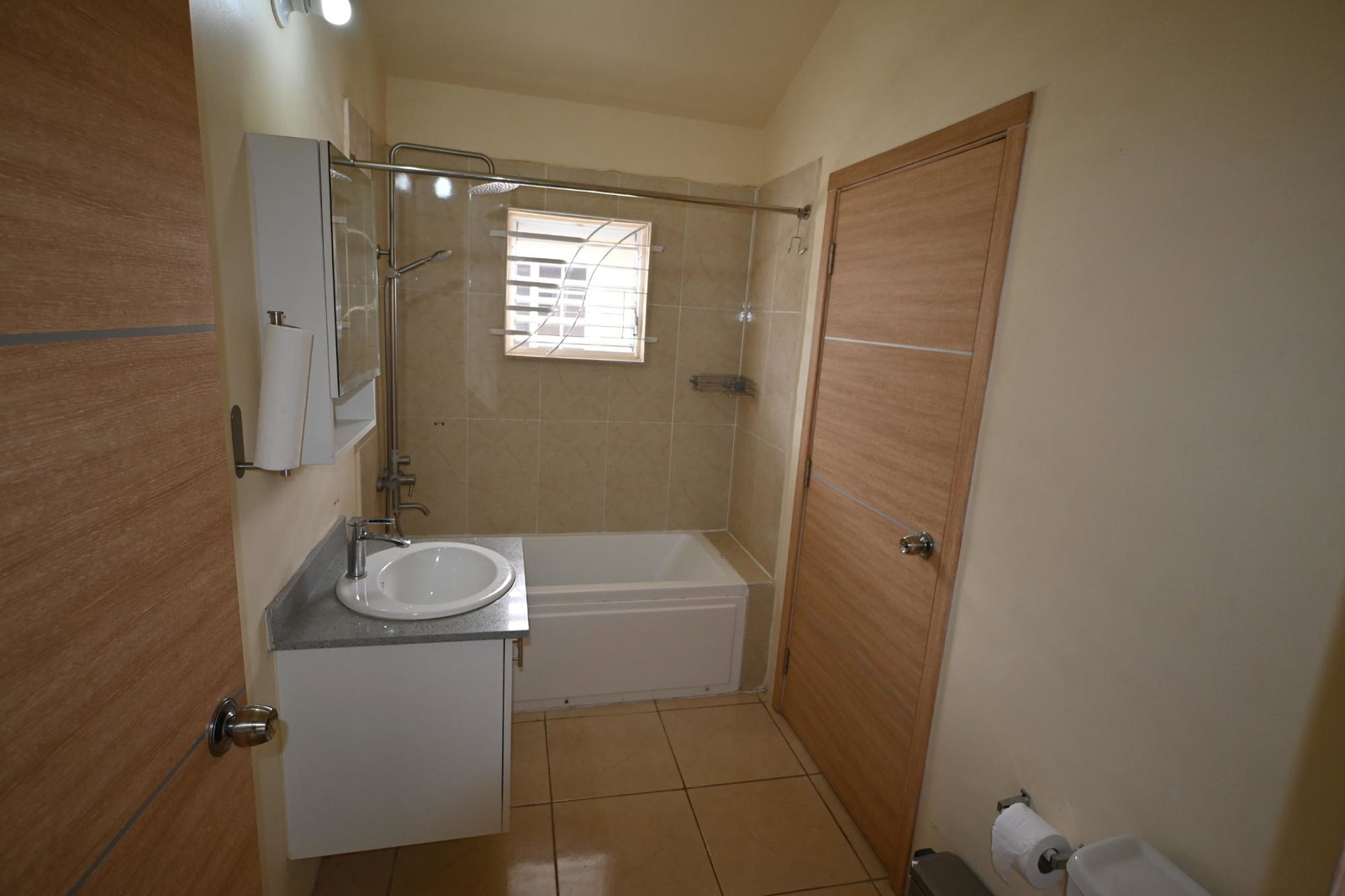 Sixth image of 1512- Phoenix Park Boulevard in Phoenix Park, St. Catherine, Jamaica - property is For Rent