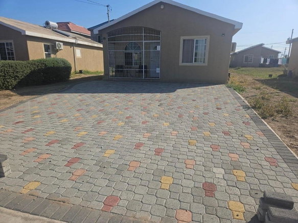 First image of 460 Phoenix Park Village in Phoenix Park, St. Catherine, Jamaica - property is For Rent