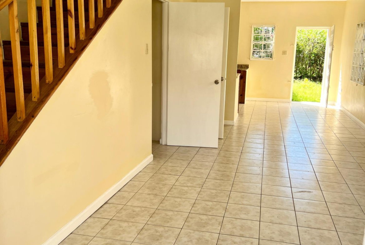 Fourth image of 22- Cedar Close in Kingston 6, St. Andrew, Jamaica - property is For Rent