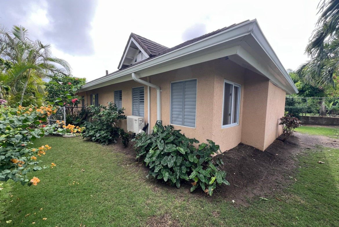Fifteenth image of 381 Coolshade, Richmond Estat in Richmond, St. Ann, Jamaica - property is For Rent