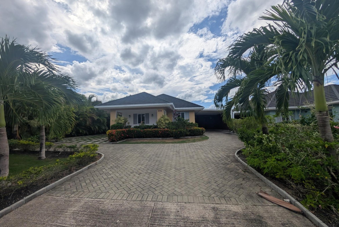 Second image of Breadfruit Avenue in Richmond, St. Ann, Jamaica - property is For Rent