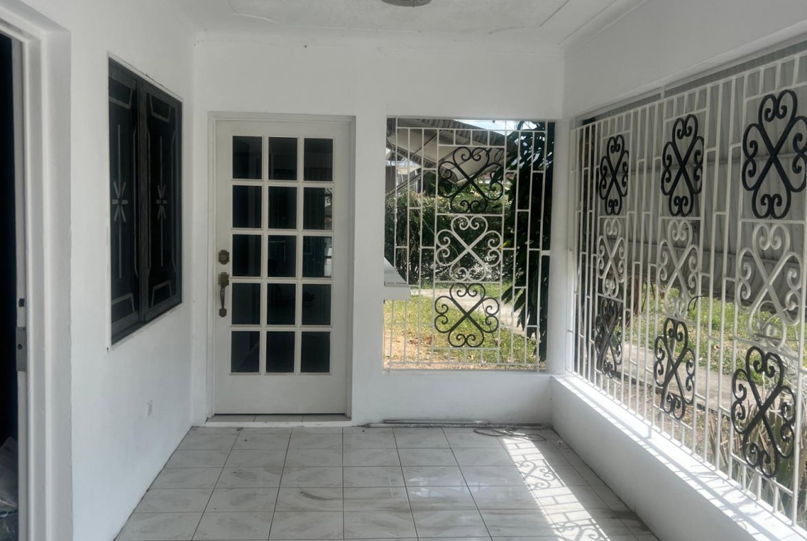 Second image of 10 Hurlingham Avenue in Kingston 19, St. Andrew, Jamaica - property is For Rent