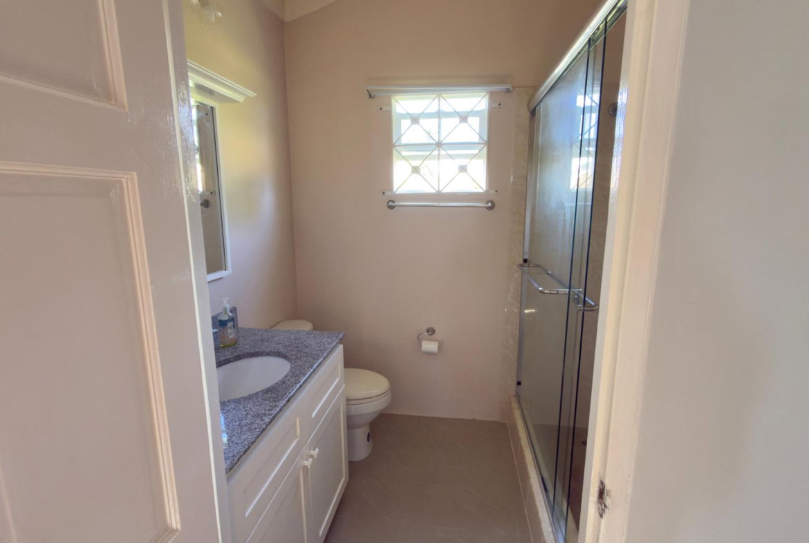 Fourteenth image of 334-calabashdr Draxhall Country Club in Drax Hall Estate, St. Ann, Jamaica - property is For Rent