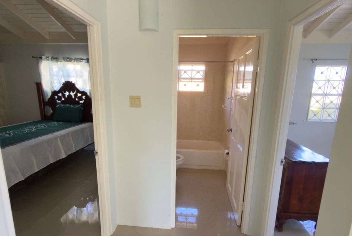 Sixteenth image of 334-calabashdr Draxhall Country Club in Drax Hall Estate, St. Ann, Jamaica - property is For Rent