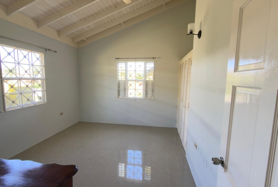 Seventeenth image of 334-calabashdr Draxhall Country Club in Drax Hall Estate, St. Ann, Jamaica - property is For Rent