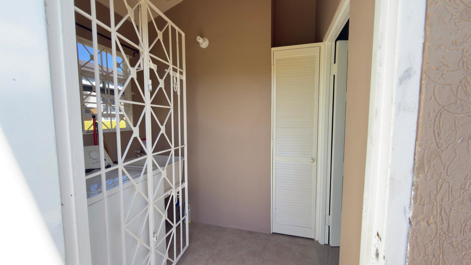 Eighteenth image of 334-calabashdr Draxhall Country Club in Drax Hall Estate, St. Ann, Jamaica - property is For Rent