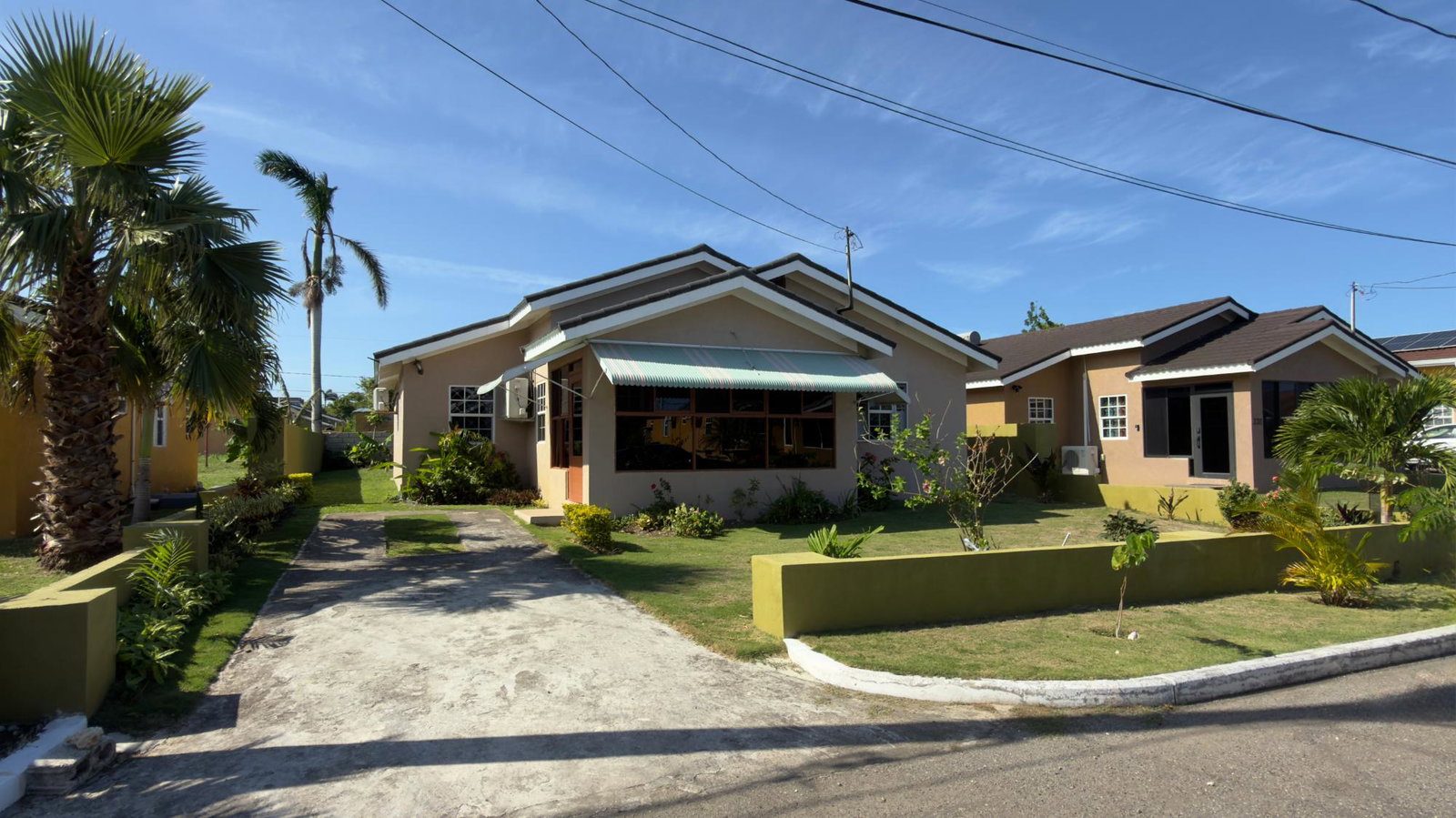 Third image of 334-calabashdr Draxhall Country Club in Drax Hall Estate, St. Ann, Jamaica - property is For Rent