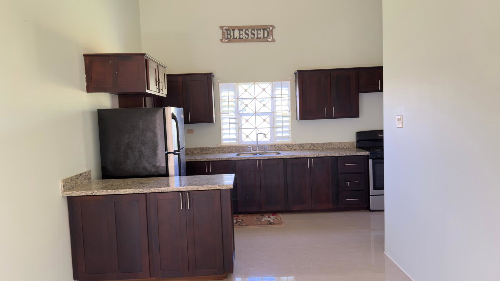 Seventh image of 334-calabashdr Draxhall Country Club in Drax Hall Estate, St. Ann, Jamaica - property is For Rent